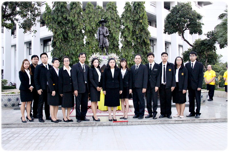 ﻿กรมบังคับคดี เป็นผู้แทนกระทรวงยุติธรรม เข้าร่วมวางพานพุ่มดอกไม้ถวายสักการะพระอนุสาวรีย์สมเด็จพระเจ้าบรมวงศ์เธอ กรมพระยาชัยนาทนเรนทร เนื่องในวันคล้ายวันสถาปนากระทรวงสาธารณสุข ประจำปี 2561